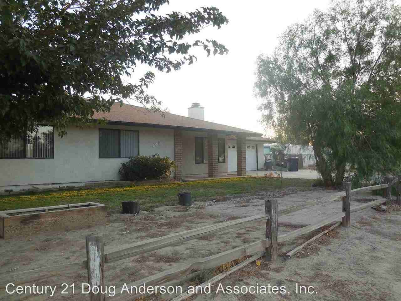 10116 E Ave S 2 - Photo 3 of 14
