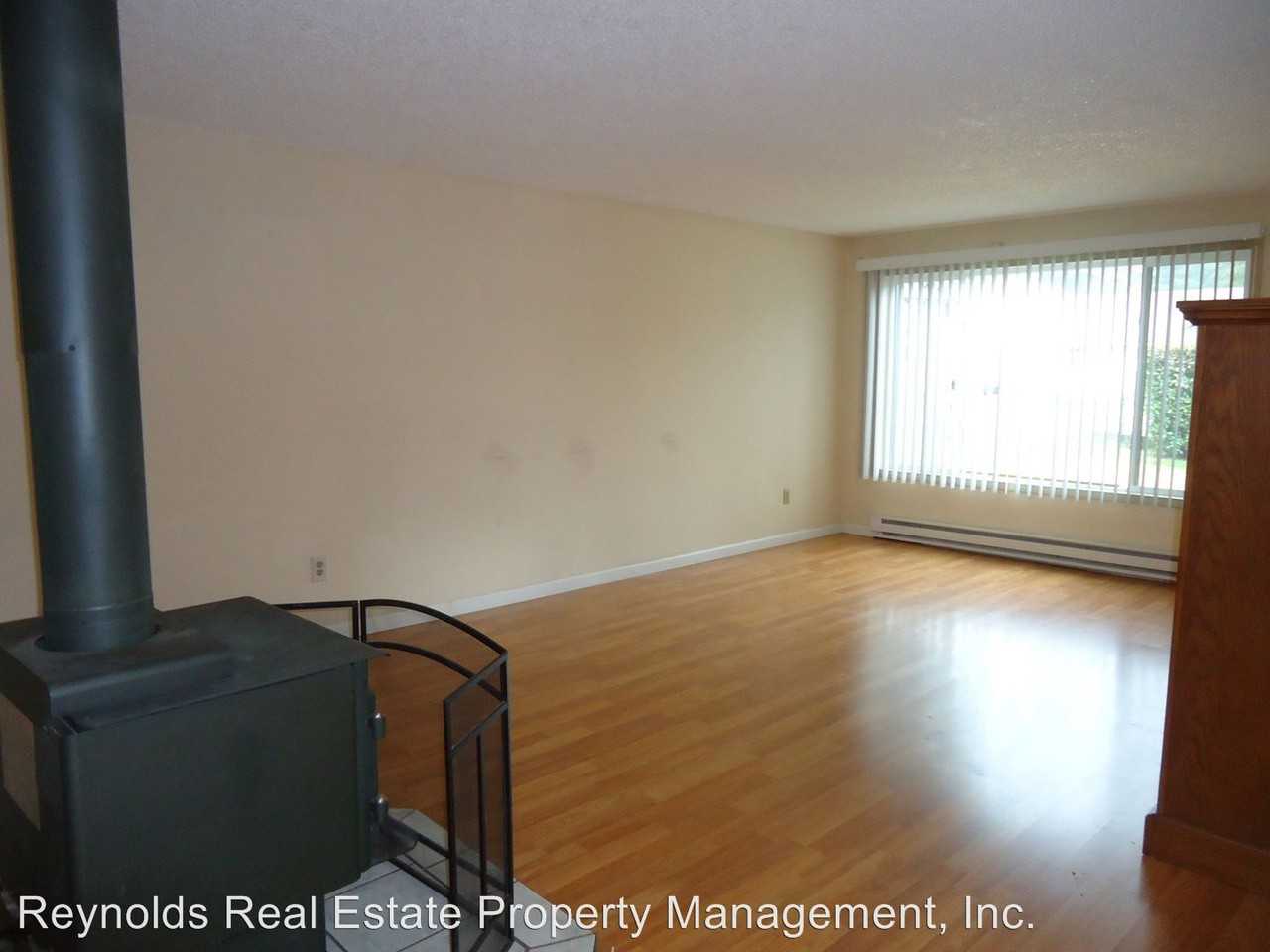 1388 Park Ave E - Photo 2 of 13