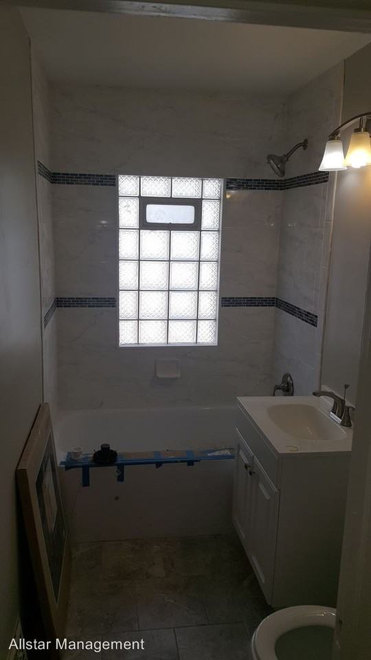 1387 Mayfield Ridge Ln - Photo 3 of 7