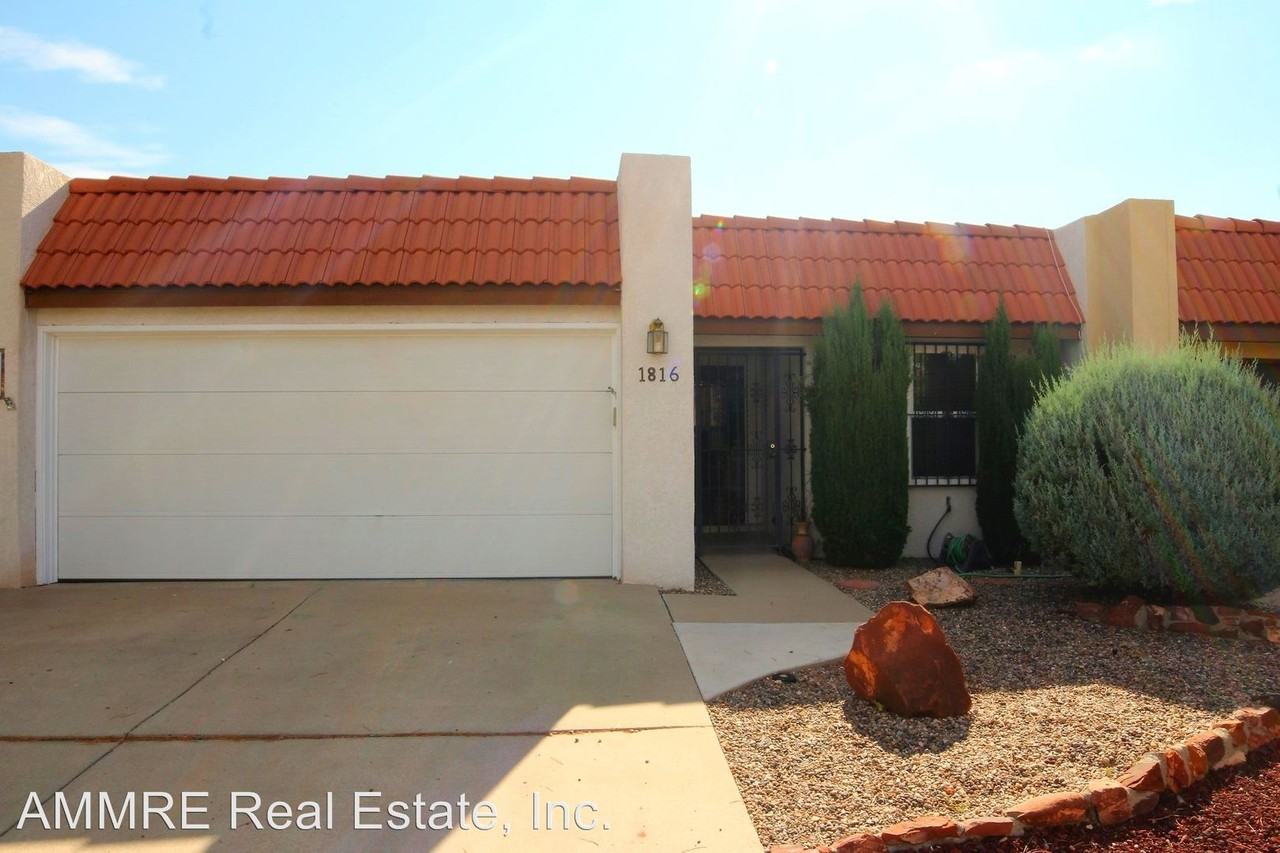 1816 Dartmouth Dr NE - Photo 3 of 34