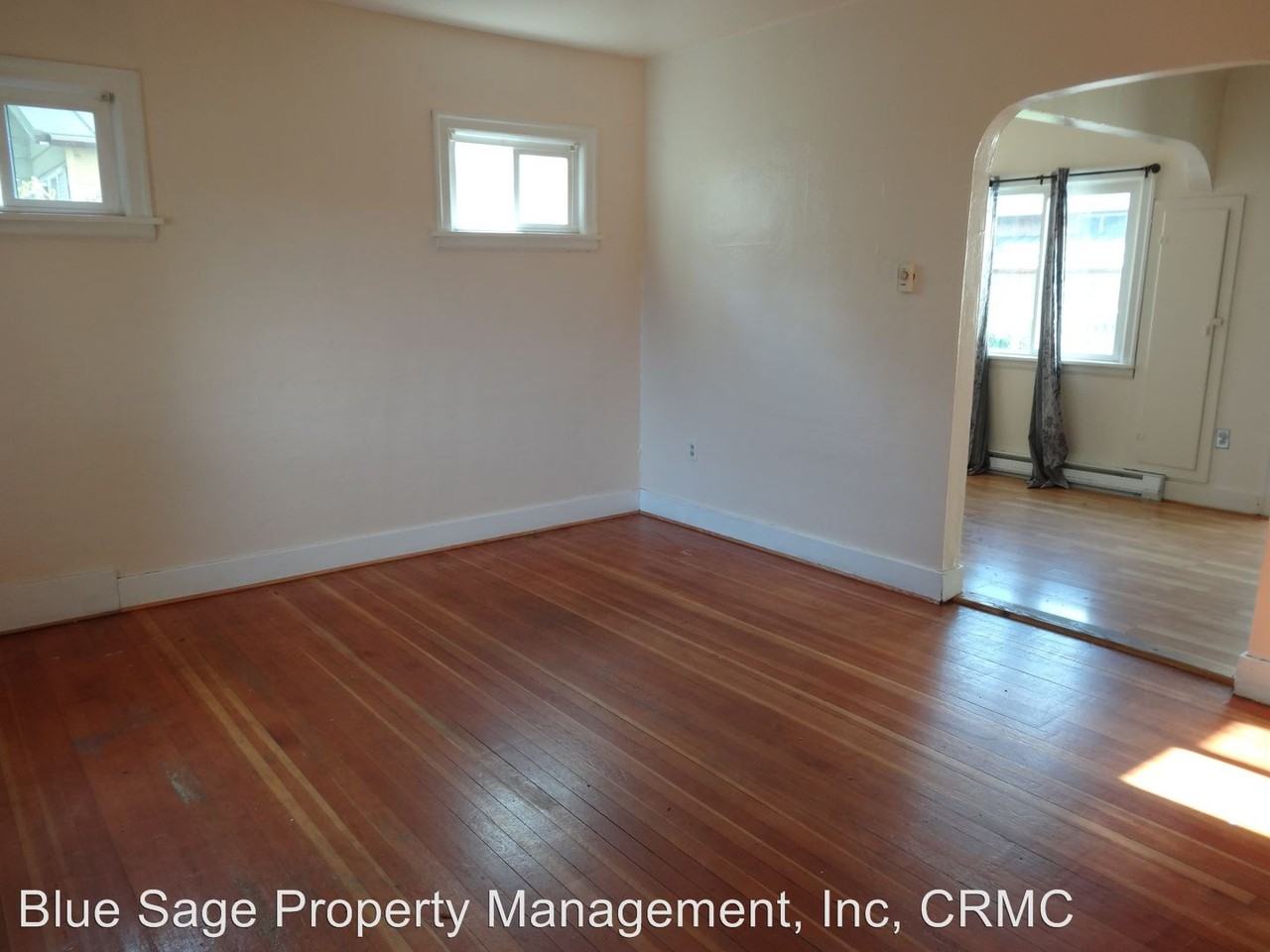 426 E 5th St - Photo 3 of 9