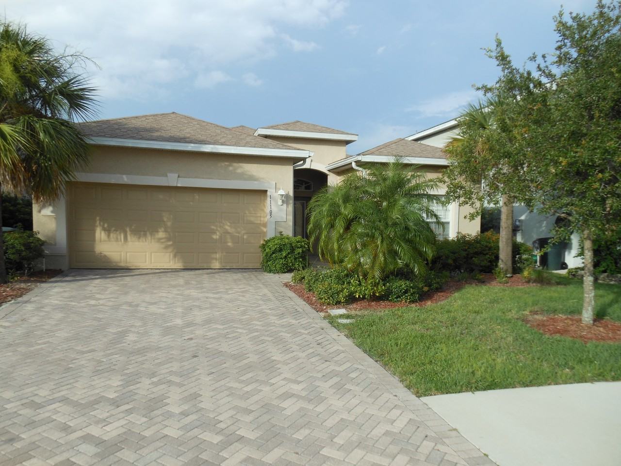 11105 River Trent Ct - Photo 2 of 29