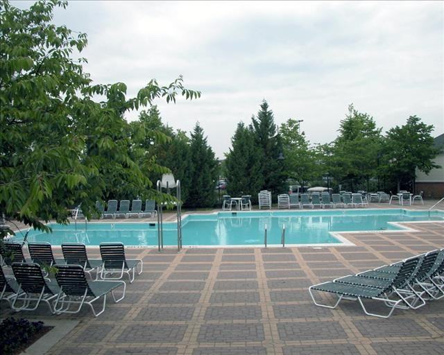 Springfield Station - Photo 2 of 6