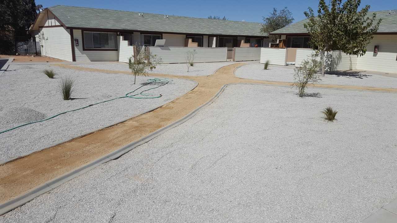 21601 Powhatan Rd - Photo 3 of 9