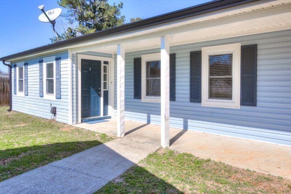 4409 Goshen Lake Dr S - Photo 2 of 29