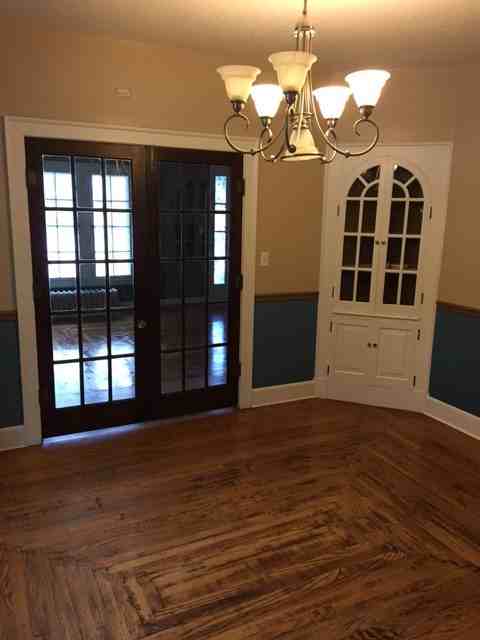 502 E Saginaw St - Photo 2 of 10