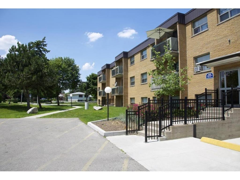 Kingswood Estates Apartments 310 Kingswood Dr, Kitchener, ON N2E Zumper