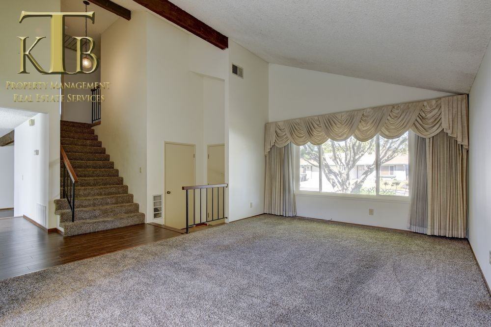 2776 Catania Way - Photo 2 of 24