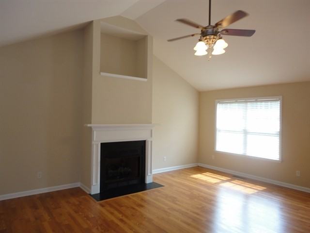 14 Four Leaf Ct - Photo 2 of 9