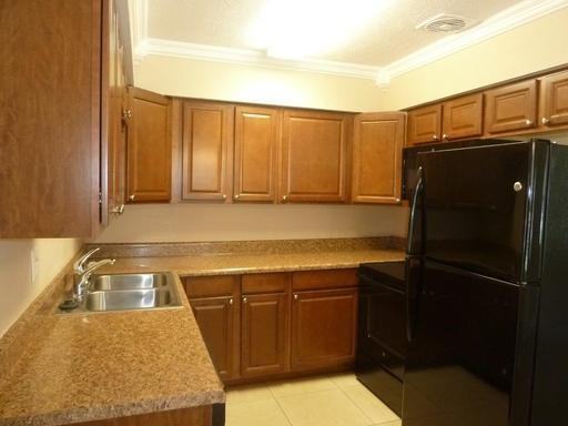 501 Lynchfield Ave - Photo 2 of 6