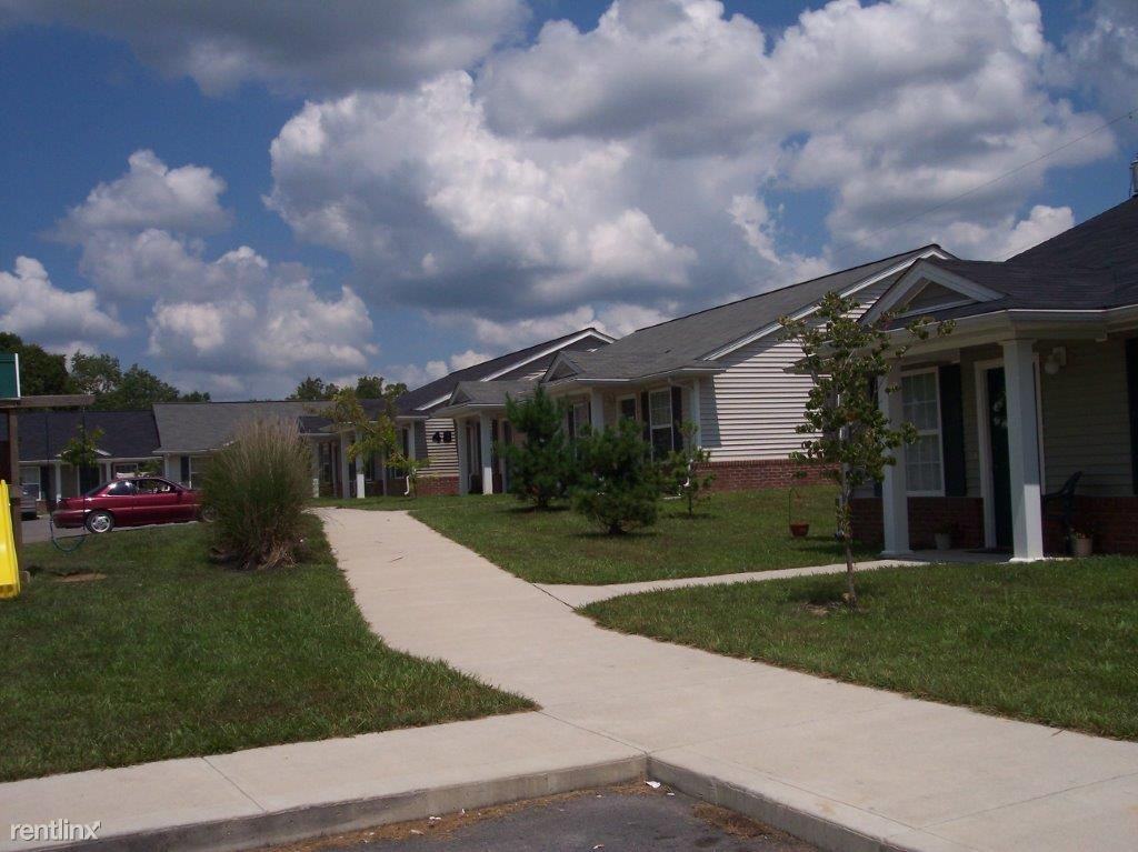 School House Apartments - Photo 3 of 4