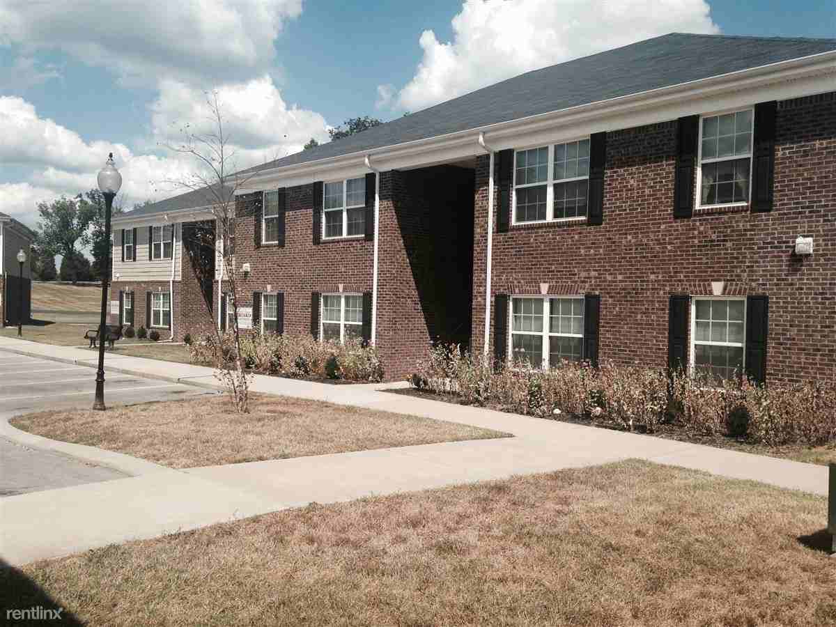 Hunter Terrace - Photo 2 of 8