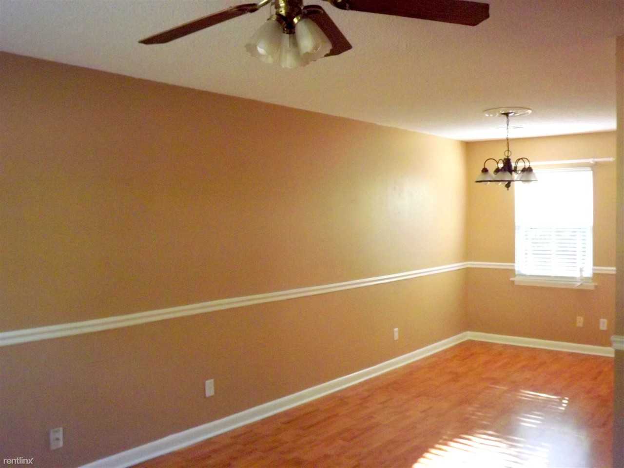 13900 SW Wyandotte Dr - Photo 2 of 13