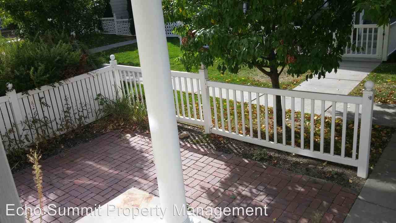 1491 Bergen Rock St - Photo 3 of 18
