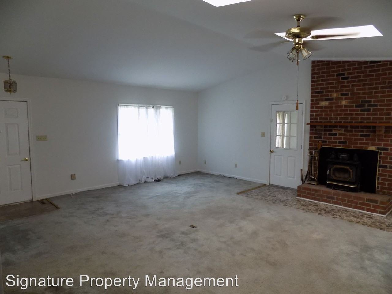 966 Laurel Springs Rd - Photo 3 of 12