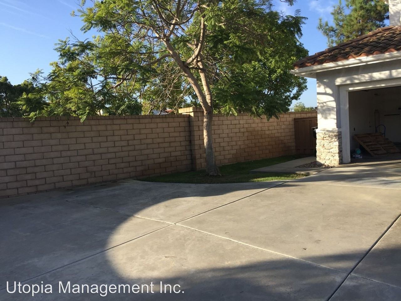 10736 Juniper Park Ln - Photo 3 of 15