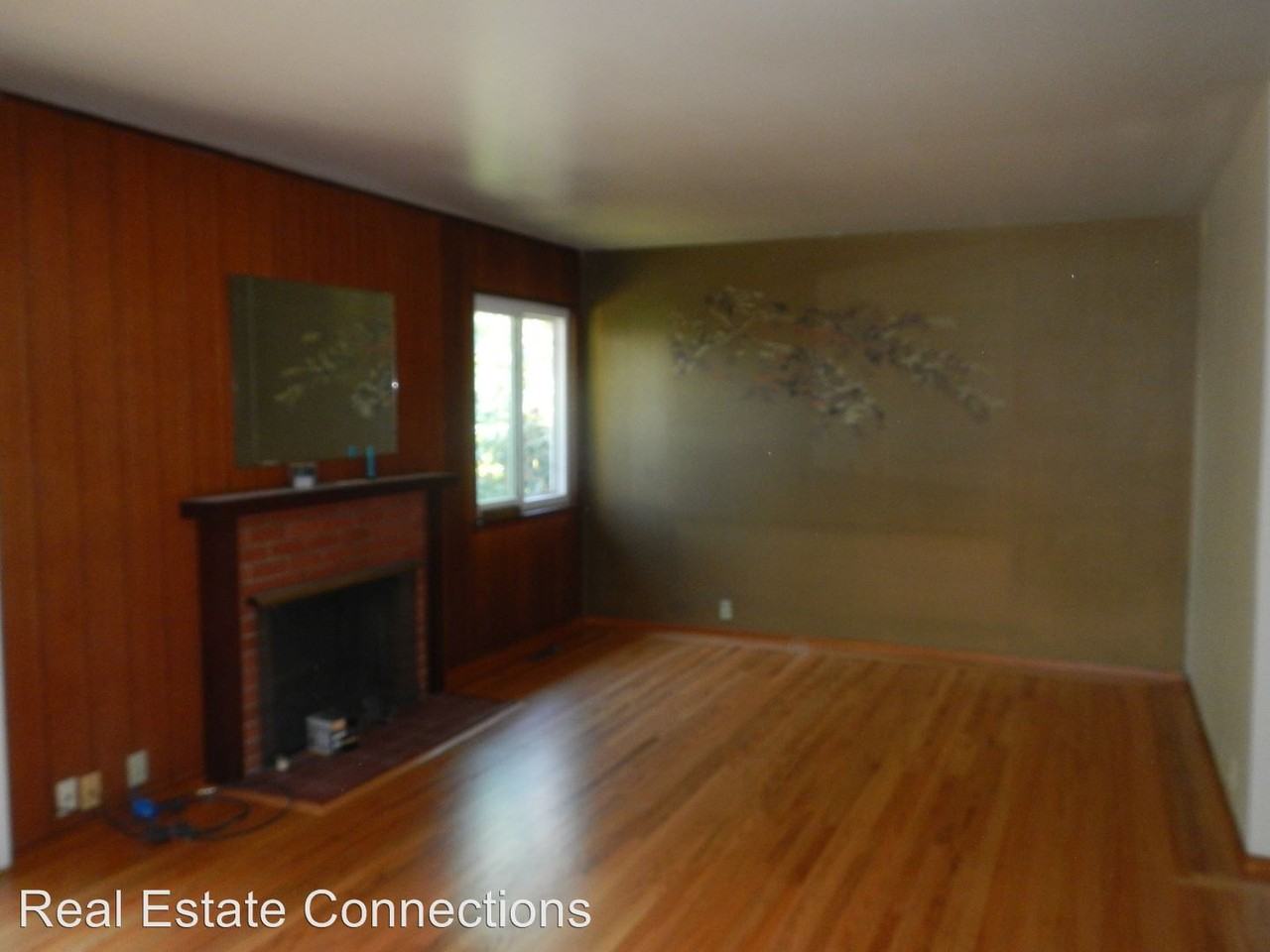 4920 Anna Dr - Photo 2 of 11