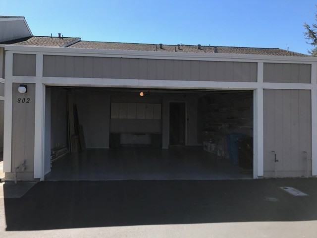 802 Rigel Lane - Photo 3 of 14