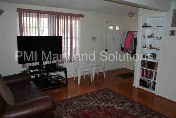 4347 Leatherwood Terrace - Photo 3 of 21