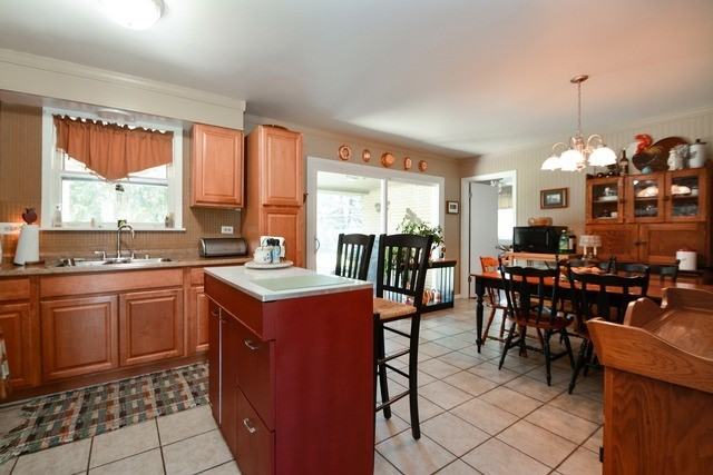 12518 S McVickers Ave - Photo 3 of 10