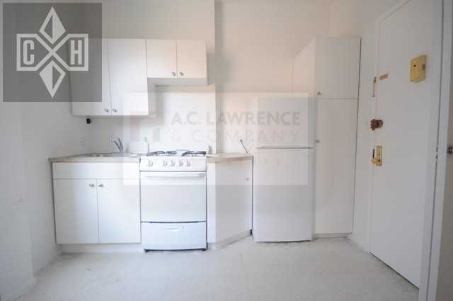 1st Ave & E 91st St #34R