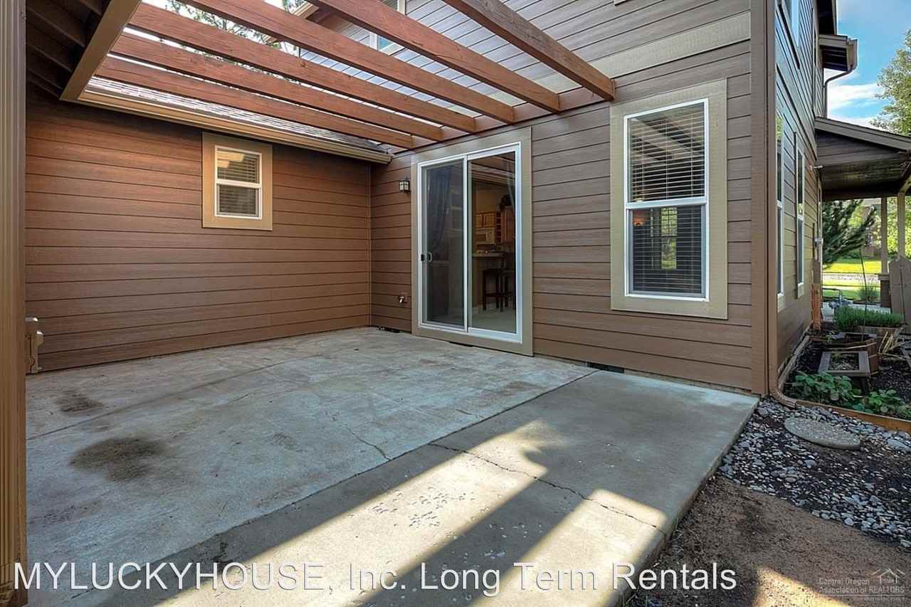 19464 Blue Lake Loop - Photo 3 of 19