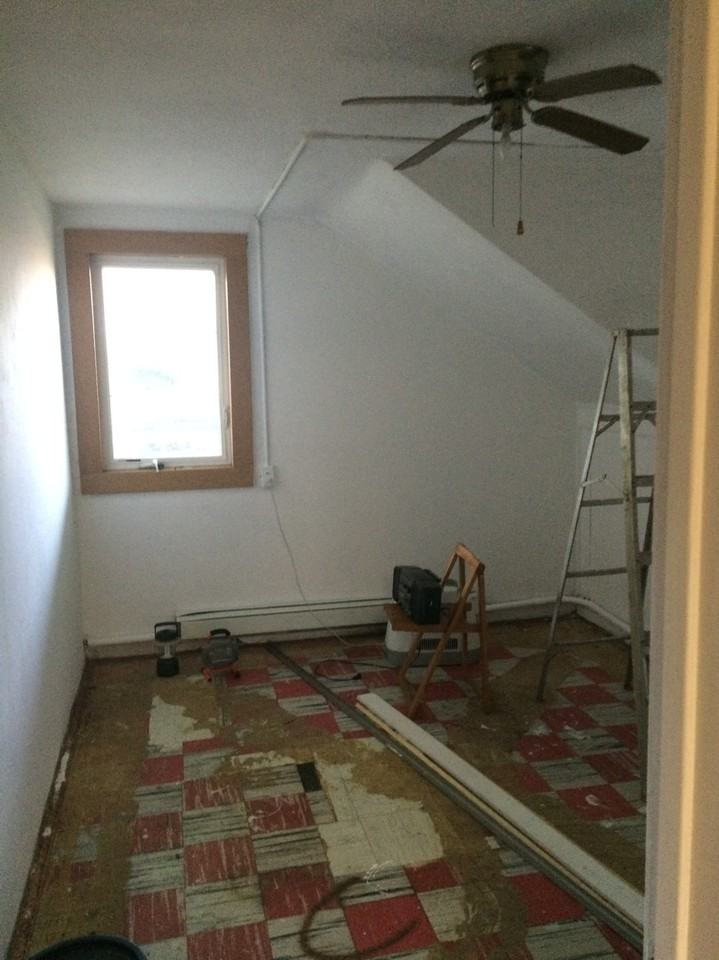 202 North Park Street - Photo 2 of 5