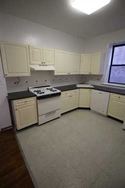 167 Prospect Park West - Photo 2 of 4