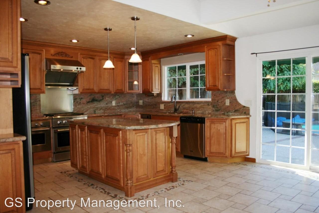 231 Belgatos Rd - Photo 3 of 21
