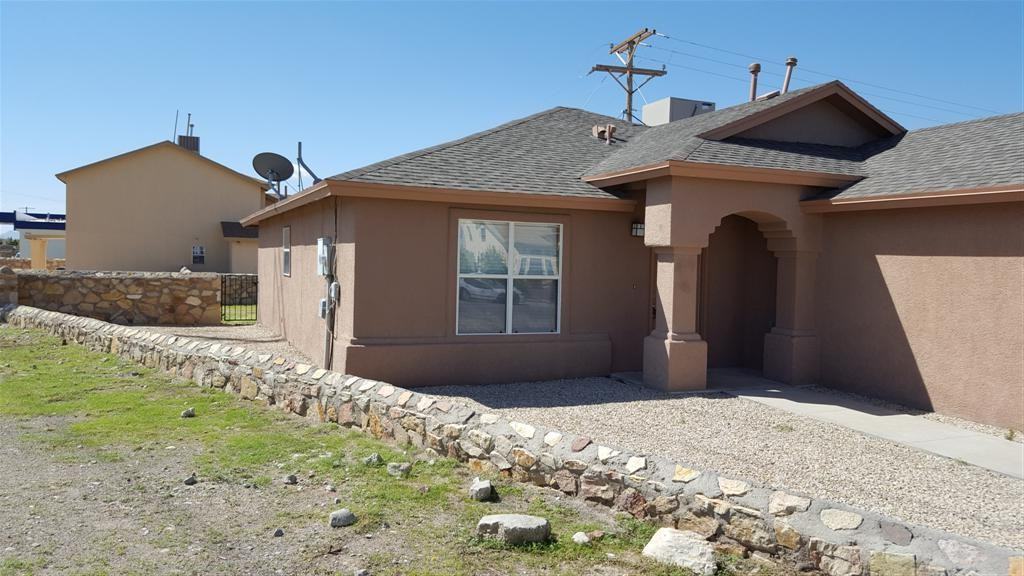 860 Lazaro Pl - Photo 2 of 21