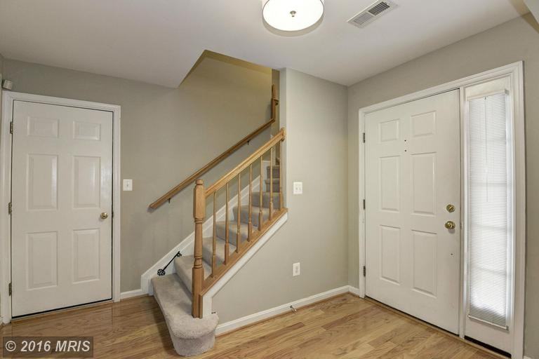 20369 Fallsway Terrace - Photo 3 of 30