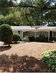 2 Gwinnett Rd - Photo 2 of 17