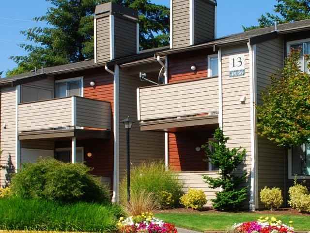 The Onyx - Photo 2 of 26