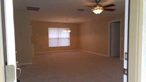 7685 N Paris Dr - Photo 2 of 12