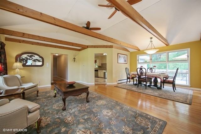 11250 77th St - Photo 3 of 20