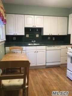 2331 Swenson Pl - Photo 2 of 12