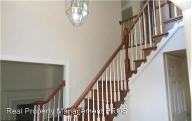 4797 Yorktown Blvd - Photo 2 of 27