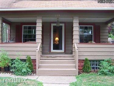 533 W Washington St - Photo 3 of 17