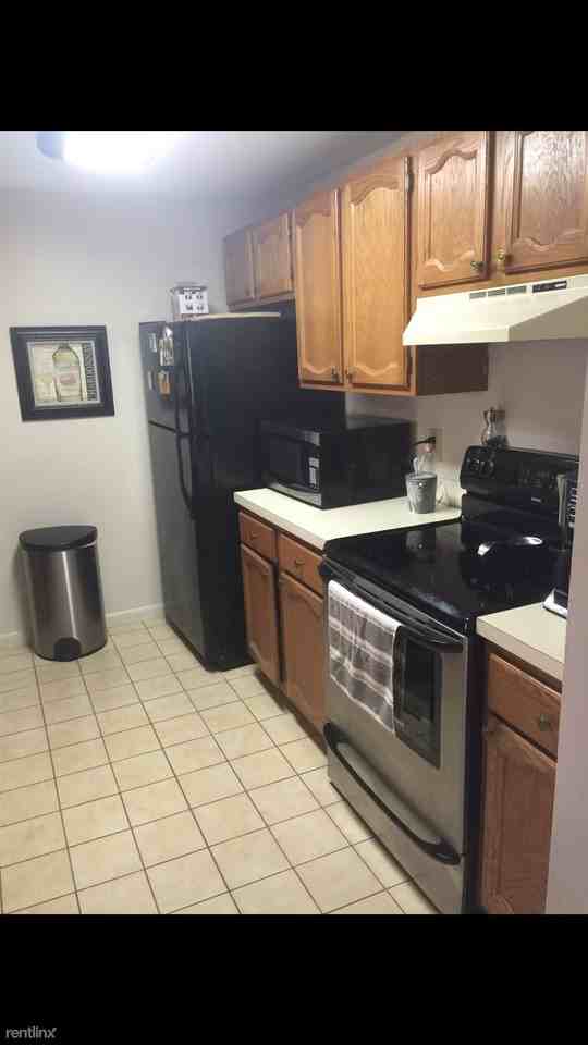 7457 Coachlight Ln - Photo 3 of 18