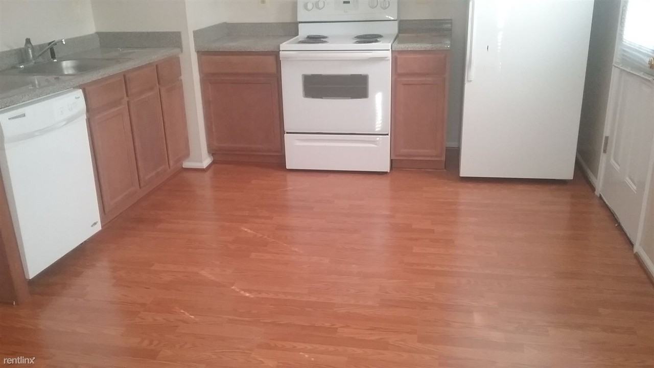 19101 Whistle Gate Terrace - Photo 2 of 5