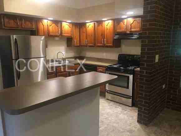 304 Applegate Rd - Photo 2 of 17