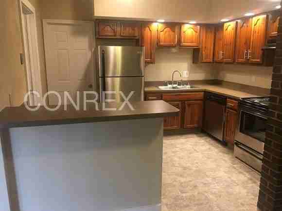 304 Applegate Rd - Photo 3 of 17