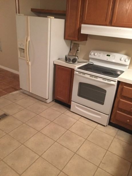 9232 Elza St - Photo 3 of 8