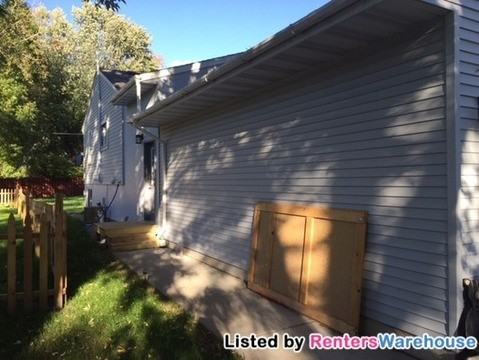 714 4th Ave N - Photo 2 of 14