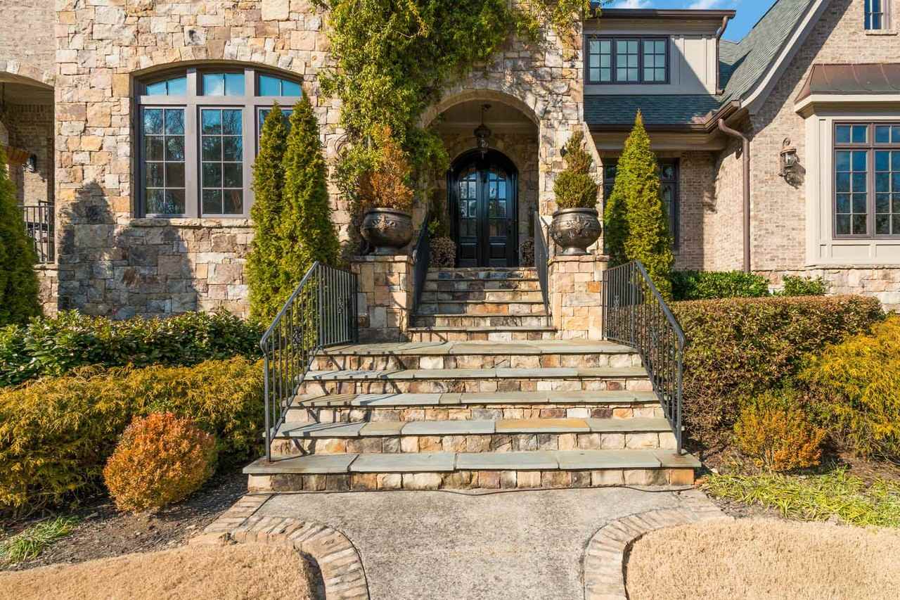 14 Laurel Dr NE - Photo 2 of 25