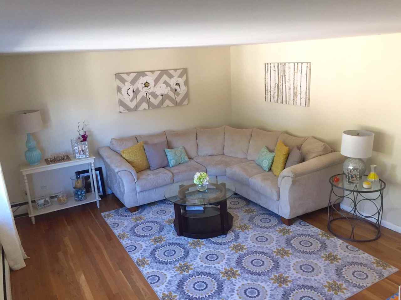 22 Rose Pl - Photo 2 of 10