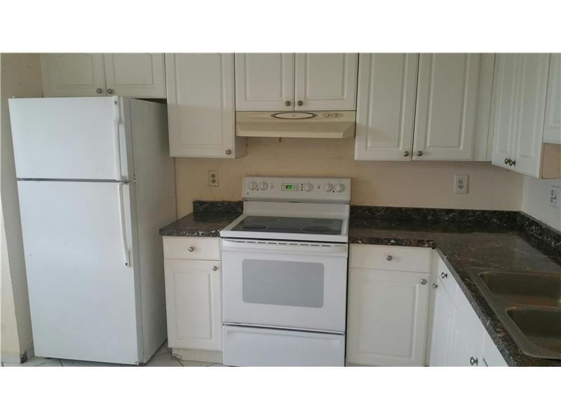 8021 Southgate Blvd #G9 - Photo 3 of 5