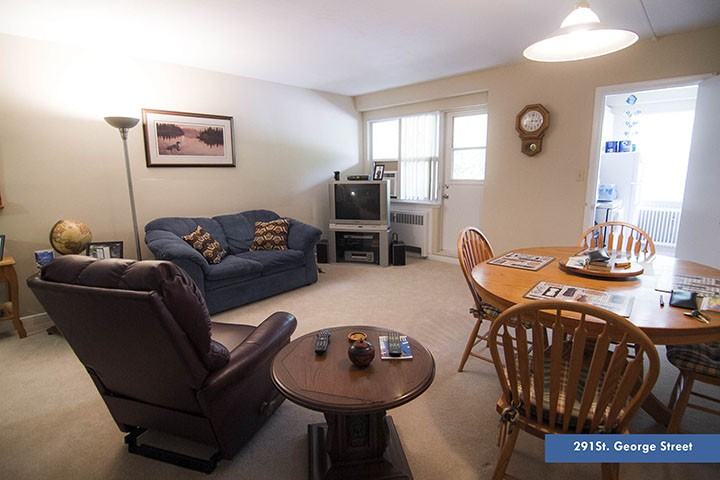 291 St. George St. - Photo 3 of 8