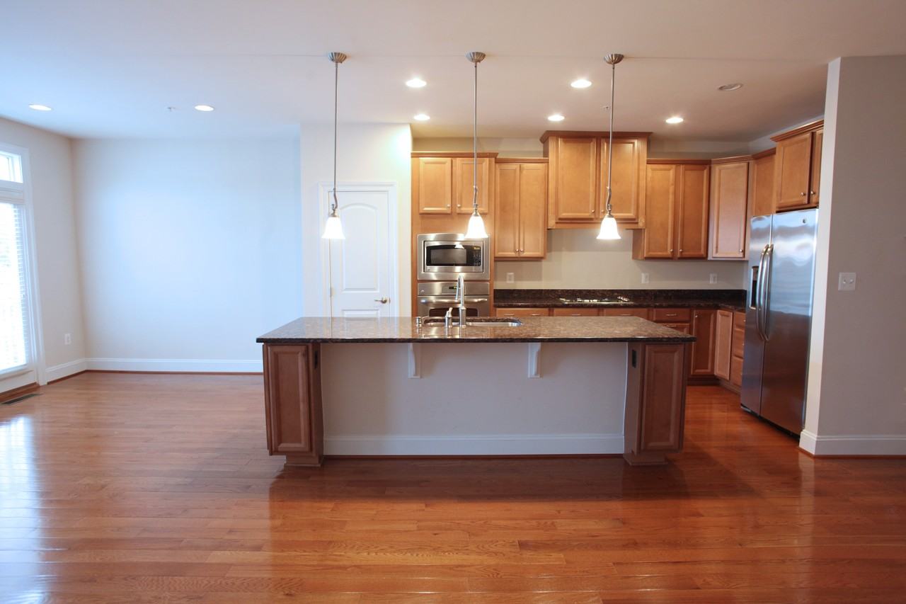 7581 Morris St - Photo 2 of 27