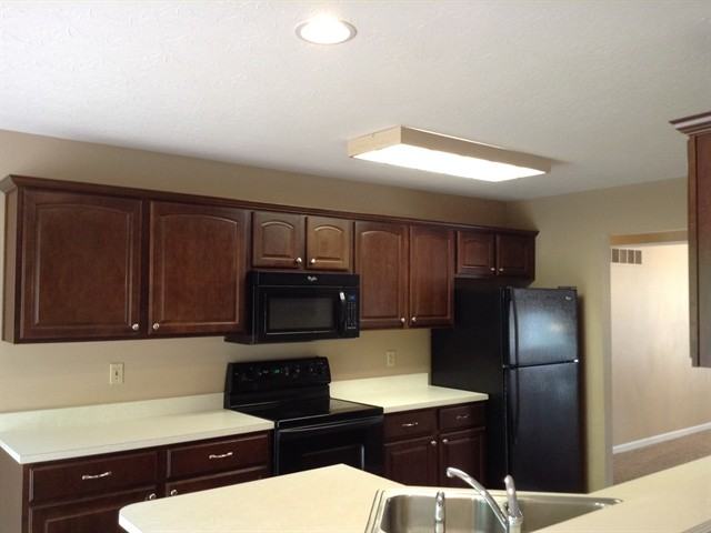 2255 Intern Ct - Photo 3 of 10